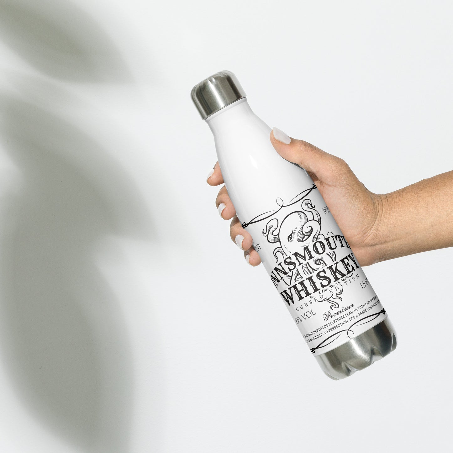 Innsmouth Whiskey Label Lovecraft Stainless steel water bottle
